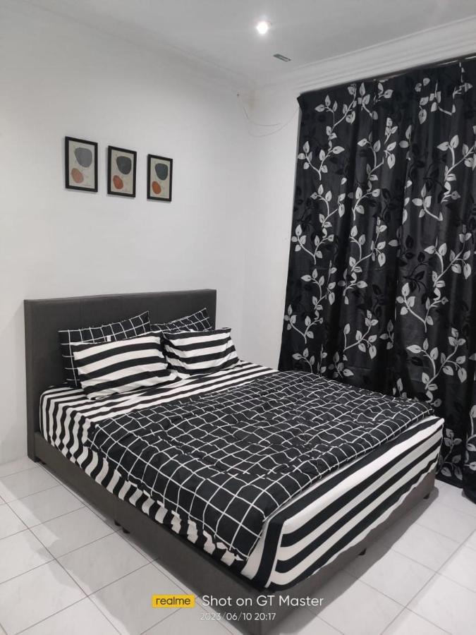 Naurah Homestay Sungai Petani Exteriér fotografie